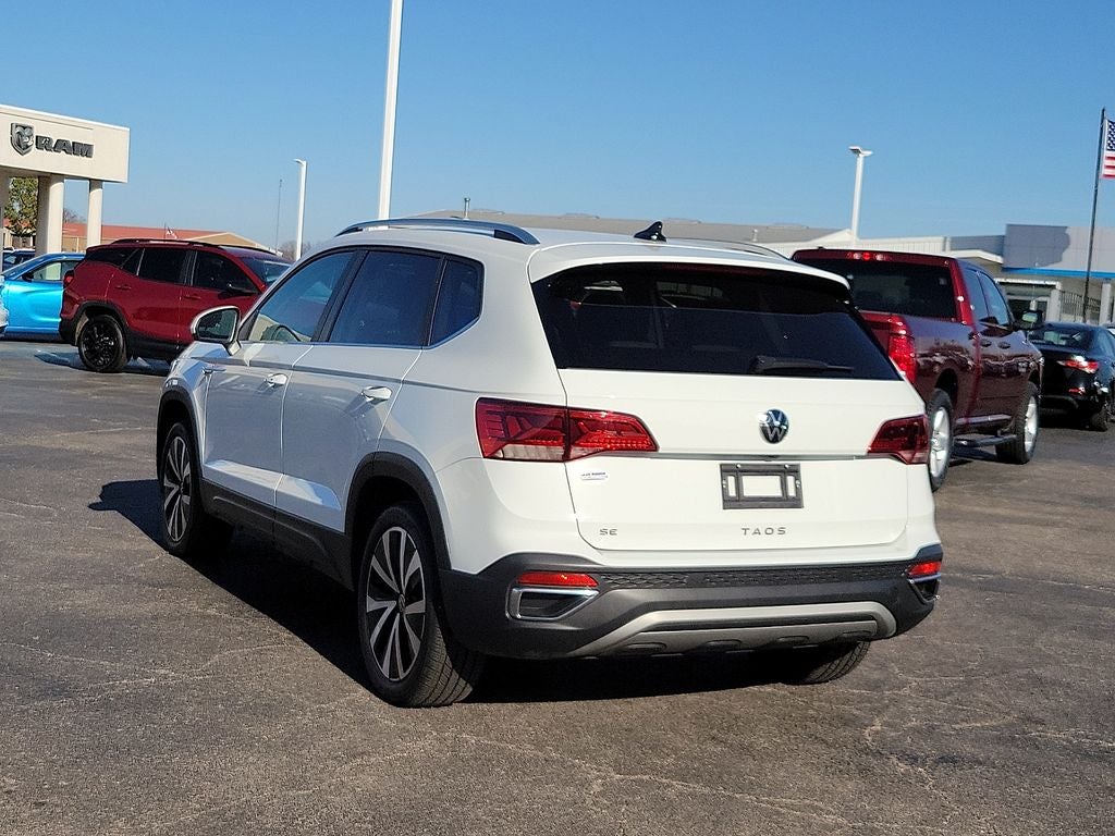 2024 Volkswagen Taos 1.5T SE