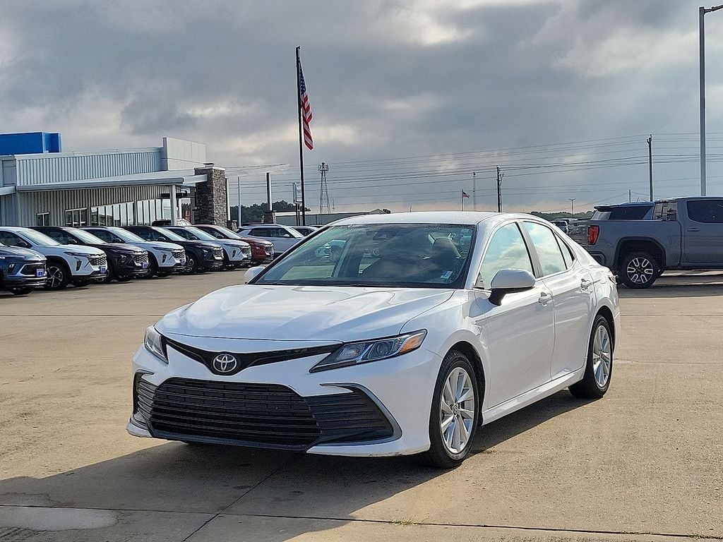2024 Toyota Camry LE