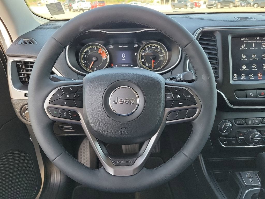 2022 Jeep Cherokee Latitude Lux