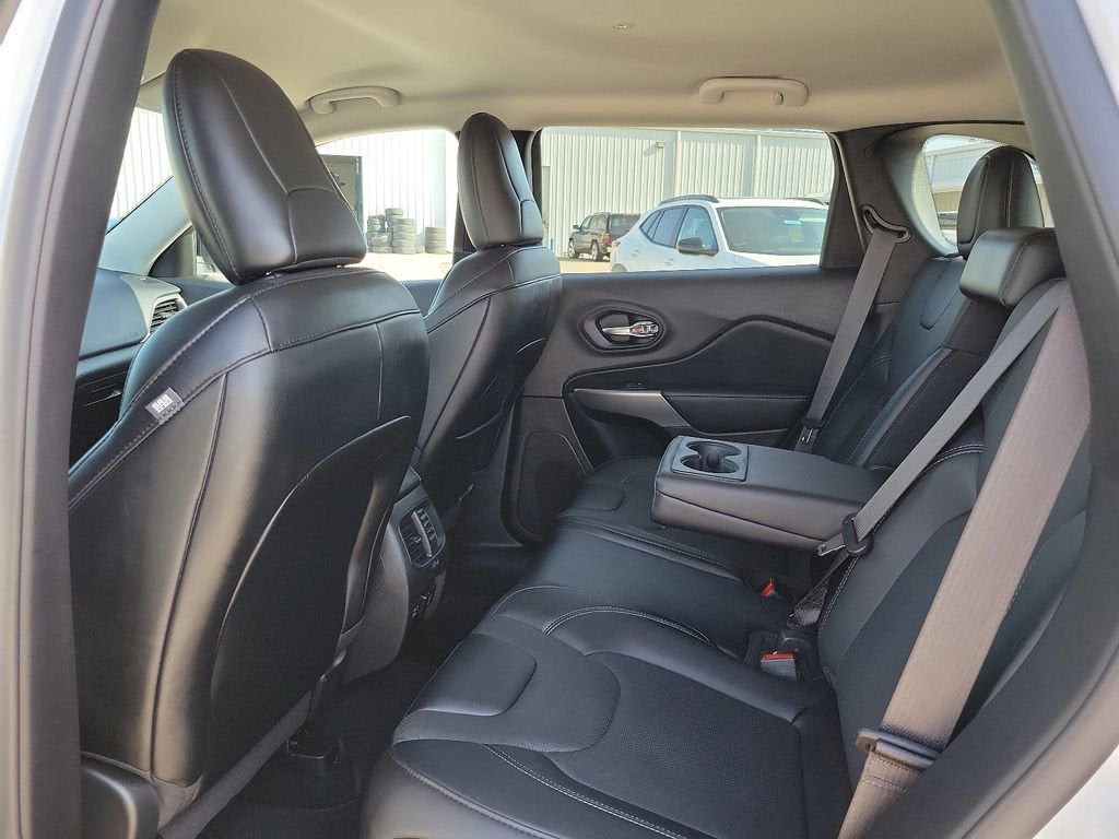 2022 Jeep Cherokee Latitude Lux