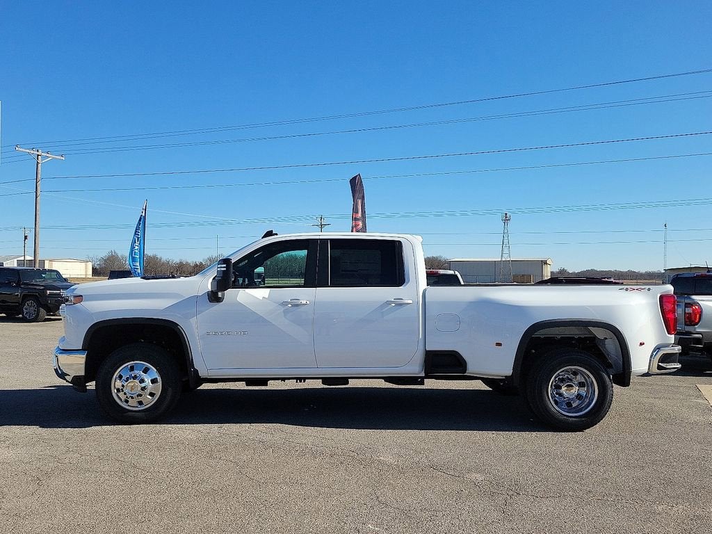 2026 Chevrolet Silverado 3500 HD LT DRW