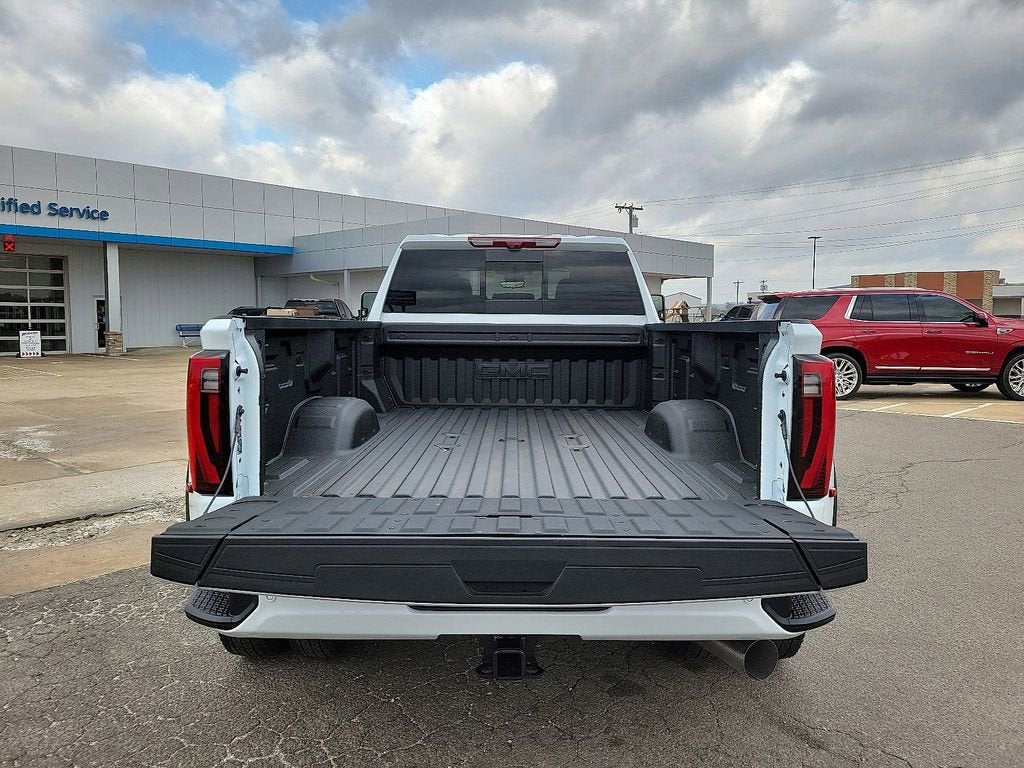 2026 GMC Sierra 3500 HD Denali DRW