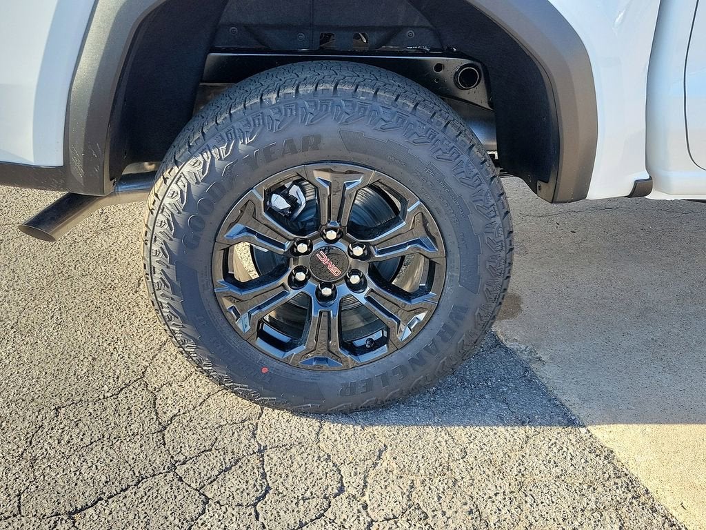 2025 GMC Canyon Elevation