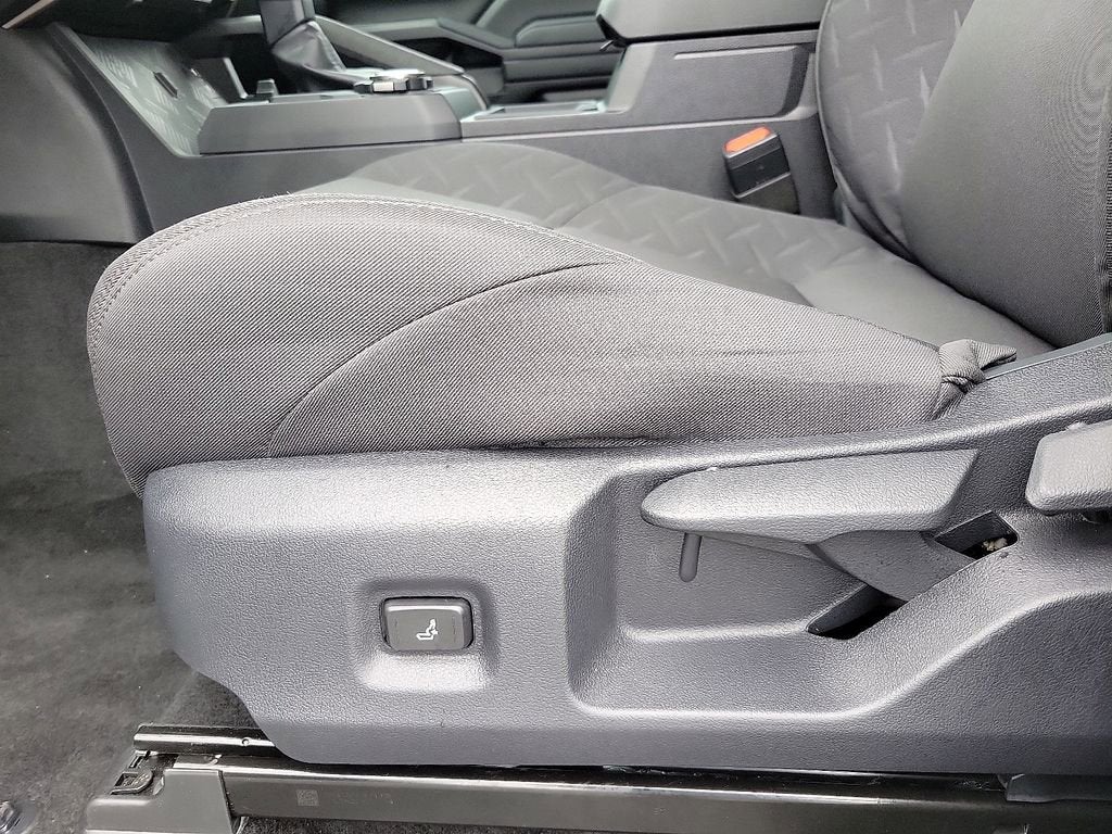 2025 Toyota Tacoma 4WD SR