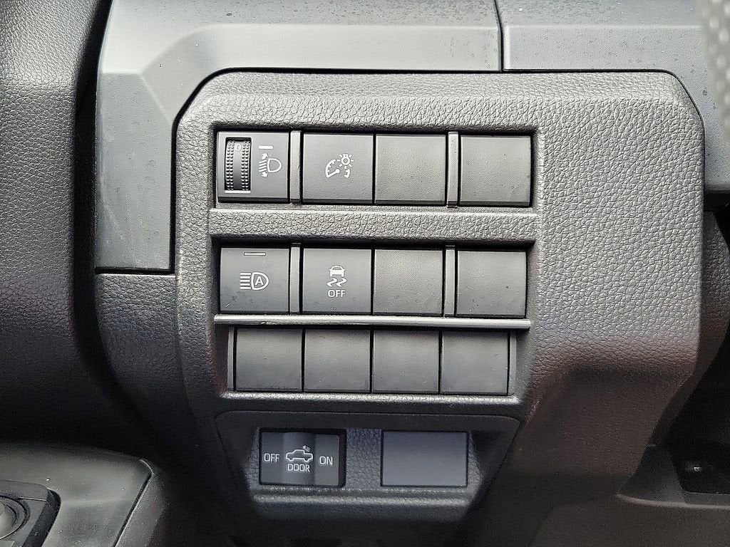 2025 Toyota Tacoma 4WD SR