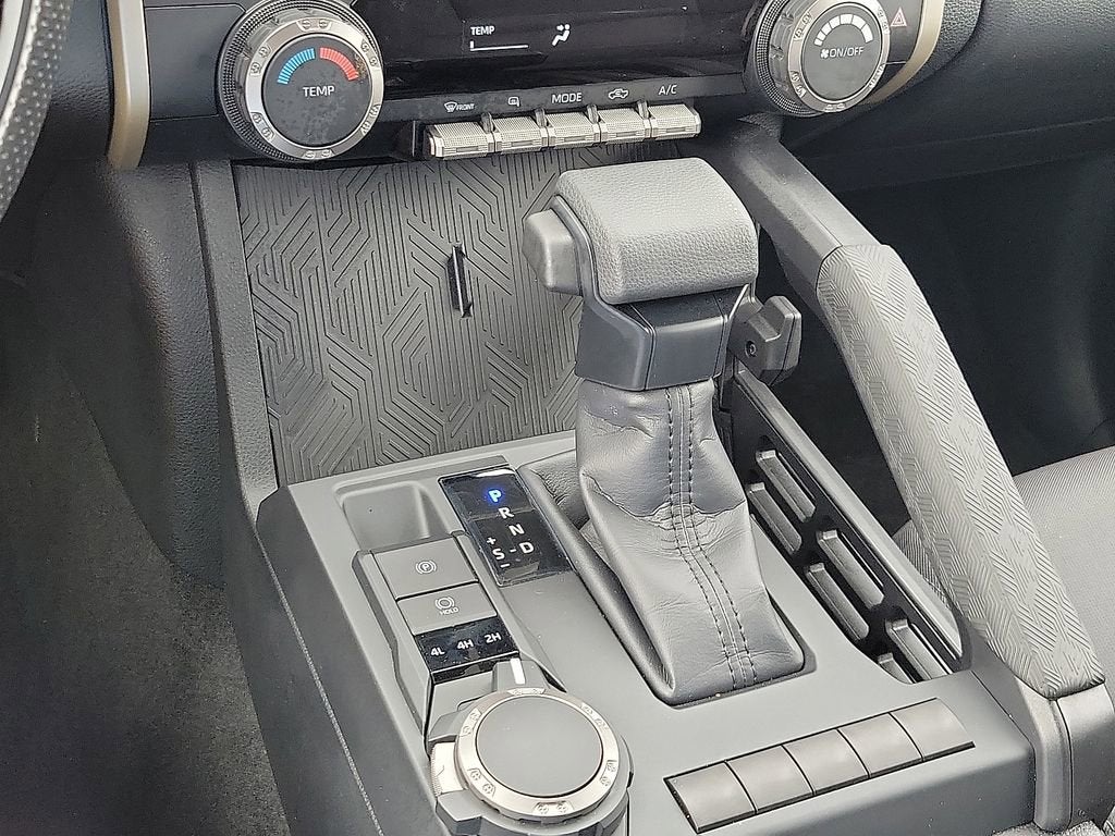 2025 Toyota Tacoma 4WD SR